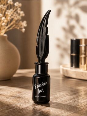 Feather Ink Liquid Eyeliner - Black